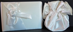 Picture of Wedding Accessories - "Satin Pearls" 2 pc Set by Lillian Rose