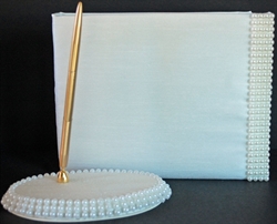 Picture of Wedding Accessories - "Satin & Pearls" 3 pc Set by Bouchard